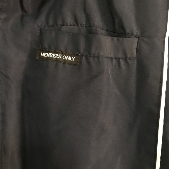 Members Only Light Windbreaker Jacket - Picture 7 of 9